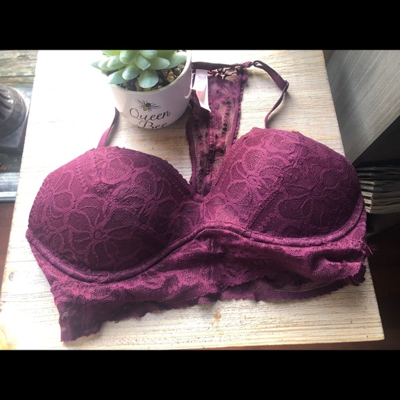 PINK Victoria Secret Bra - Picture 1 of 3